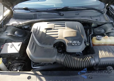 2016 Dodge Charger Sxt z USA, uszkodzony, nr VIN 2C3CDXHG2GH169328